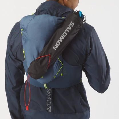 Hydratatievest Salomon ADV Skin 12 steenblauw, detail van de stof en afwerking