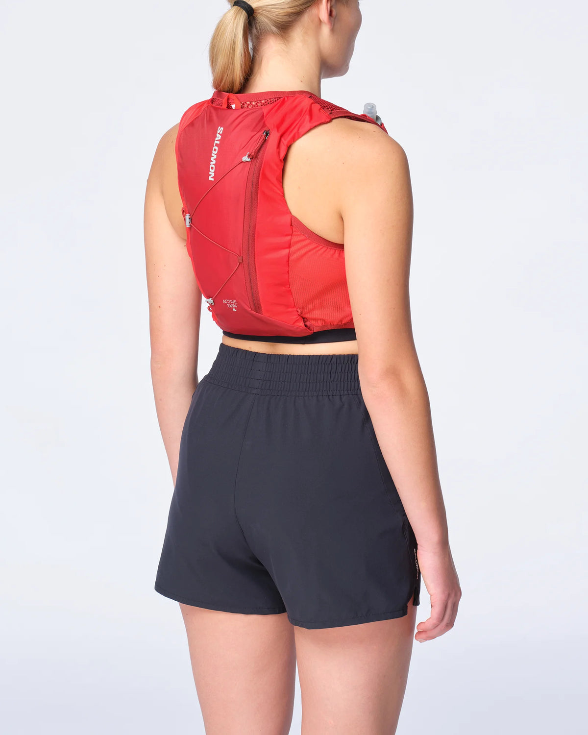 Hydratatievest Salomon Active Skin 4 rood, detail van de zijkant