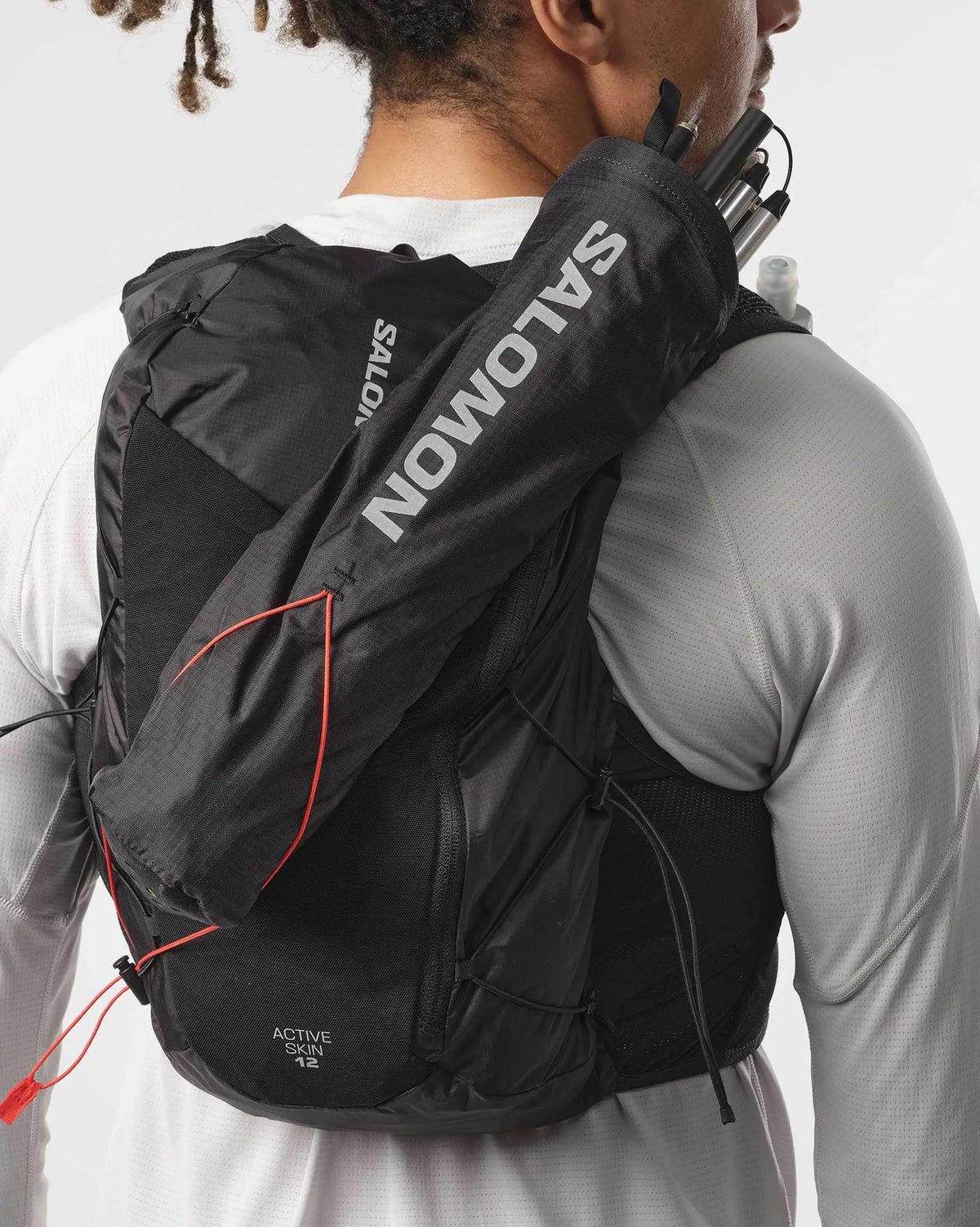 Hydratatievest Salomon Active Skin 12 zwart, achteraanzicht
