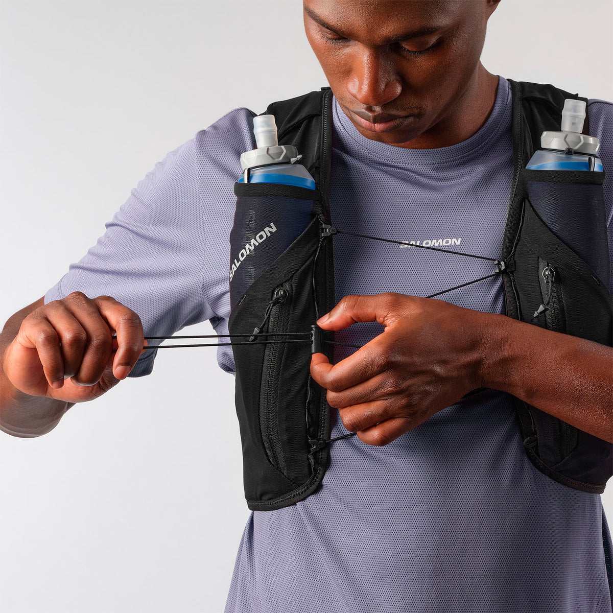 Hydratatievest Salomon ADV Skin 12 zwart, detail van de zijkant