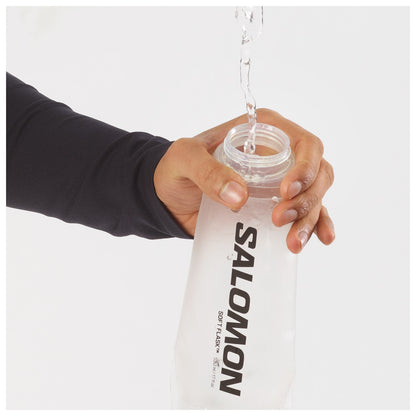 2 x Salomon S/LAB Ultra soft flasks 500 ml 42 mm, detail van het sluitsysteem